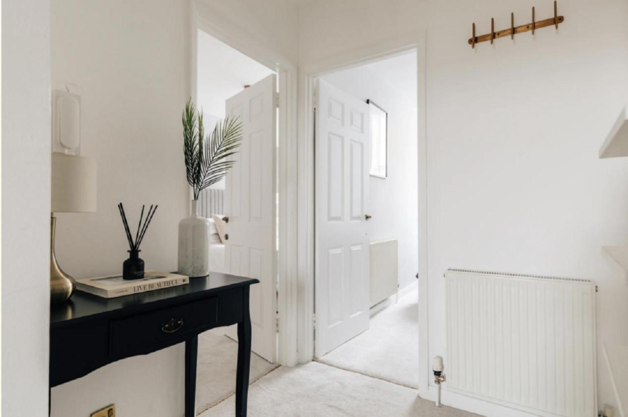 The Portland Apartment - Georgian Building With Parking Bath Dış mekan fotoğraf